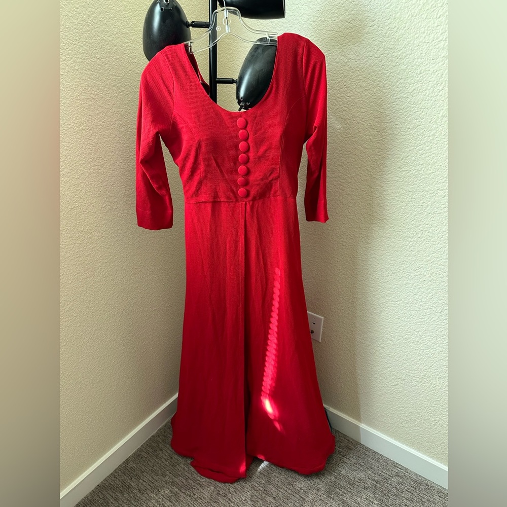 Front slit, Red Long gown, straight tail fit, Size -M